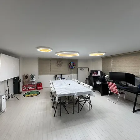 Hangang Room